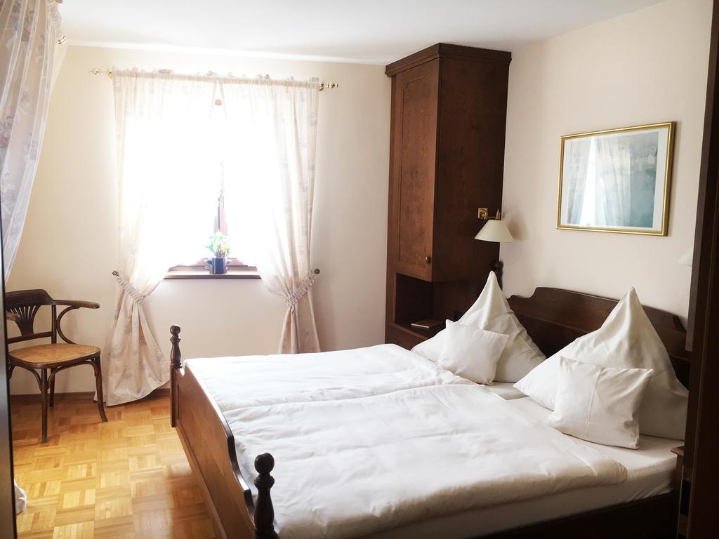 Hotel Krone Laudenbach  Eksteriør bilde
